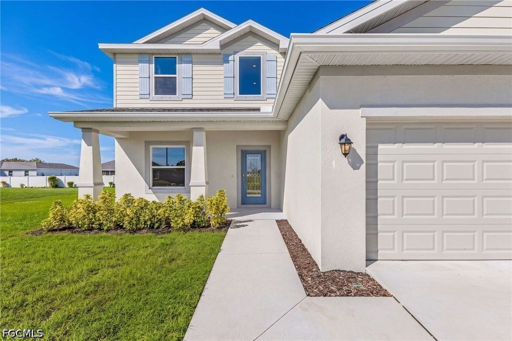 314 Ne 23rd Ter, Cape Coral