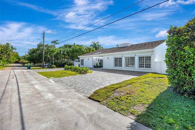 1 of 45 - 6841 Sw 71st Ave, Miami, FL