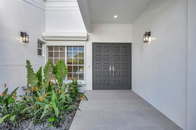 5 of 45 - 6841 Sw 71st Ave, Miami, FL
