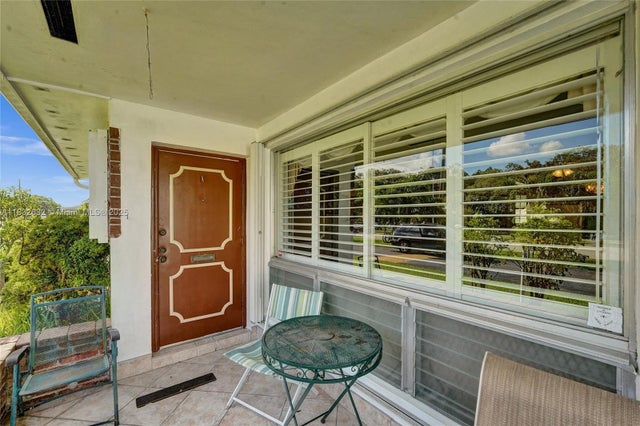 4 of 50 - 3148 Sheridan Ln, Hollywood, FL