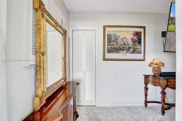 5 of 50 - 3148 Sheridan Ln, Hollywood, FL