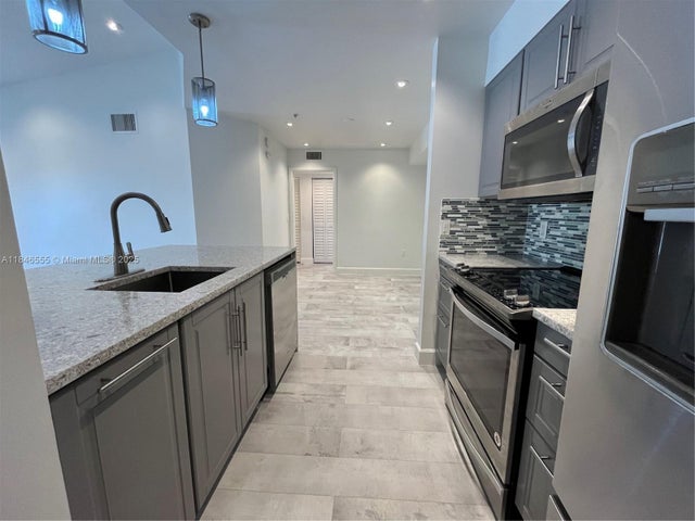 2031 Renaissance Blvd 308, Miramar