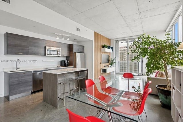 3 of 34 - 151 Se 1st St 2601, Miami, FL