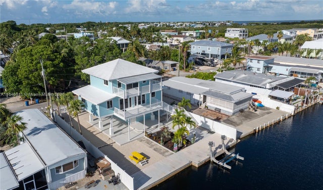 2 of 30 - 415 Big Pine Rd, Key Largo, FL