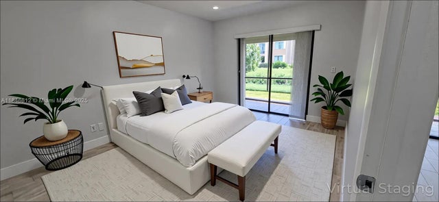 3 of 18 - 447 Lakeview Drive 5, Weston, FL