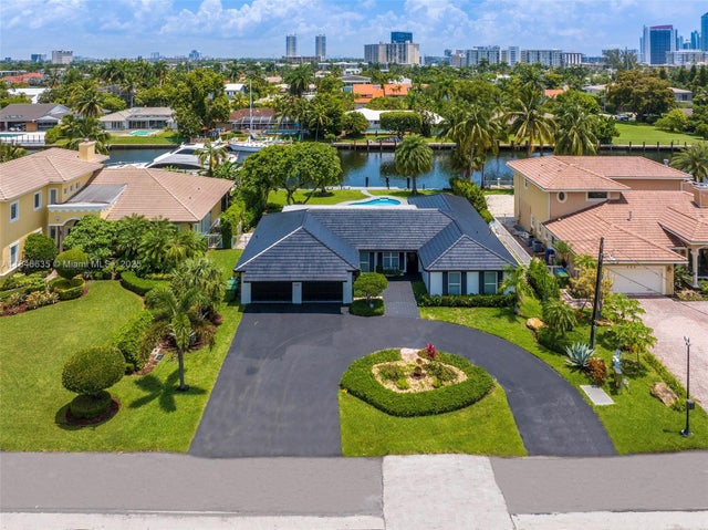3 of 23 - 430 Holiday Drive, Hallandale Beach, FL