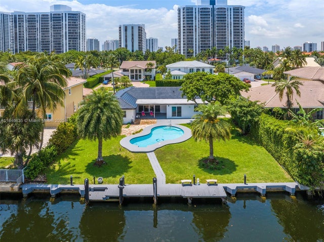 5 of 23 - 430 Holiday Drive, Hallandale Beach, FL
