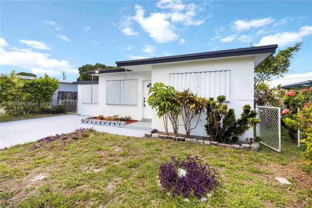 5 of 29 - 6237 Sw 22nd St, Miramar, FL
