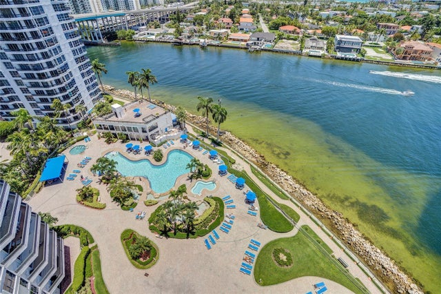5 of 75 - 19101 Mystic Pointe Dr 1711, Aventura, FL