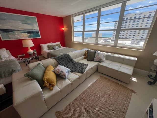 5 of 62 - 100 Lincoln Rd 1226, Miami Beach, FL