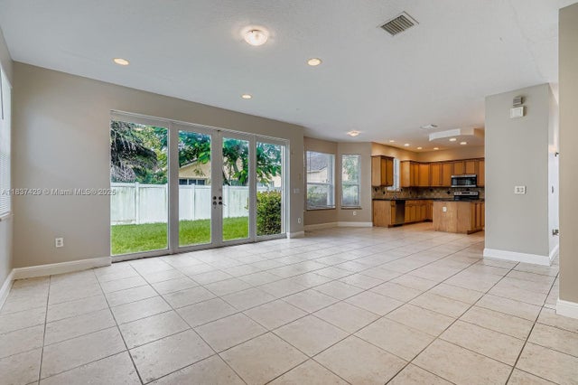 3 of 28 - 4934 Sw 158th Way, Miramar, FL