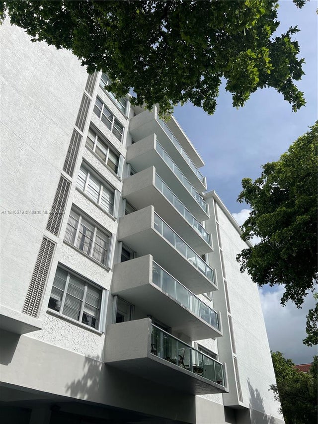 5 of 9 - 10000 W Bay Harbor Dr 625, Bay Harbor Islands, FL