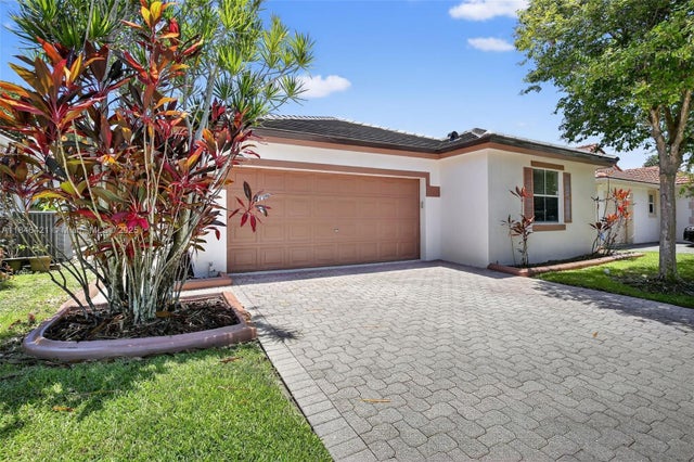 4 of 47 - 7306 Nw 1st Mnr, Plantation, FL