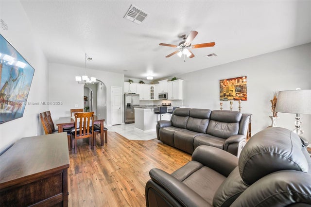 2 of 10 - 1367 Honey Blossom, Orlando, FL