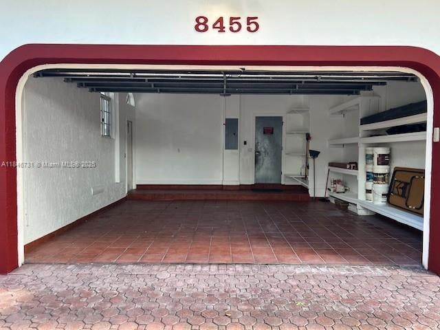 2 of 39 - 8455 Nw 169th Ter, Miami Lakes, FL