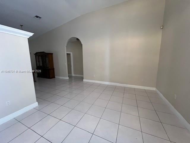 5 of 39 - 8455 Nw 169th Ter, Miami Lakes, FL
