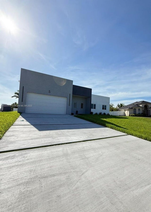 1 of 34 - 5 Sw 26th Place, Cape Coral, FL