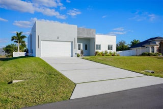 Photo of Listing #A11845431