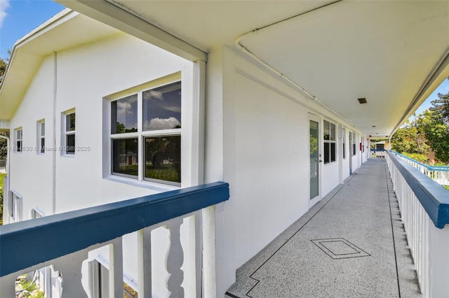 3 of 24 - 413 S Tilford S 413, Deerfield Beach, FL