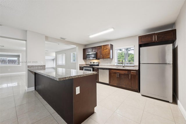 1 of 15 - 2041 Acapulco Dr, Miramar, FL