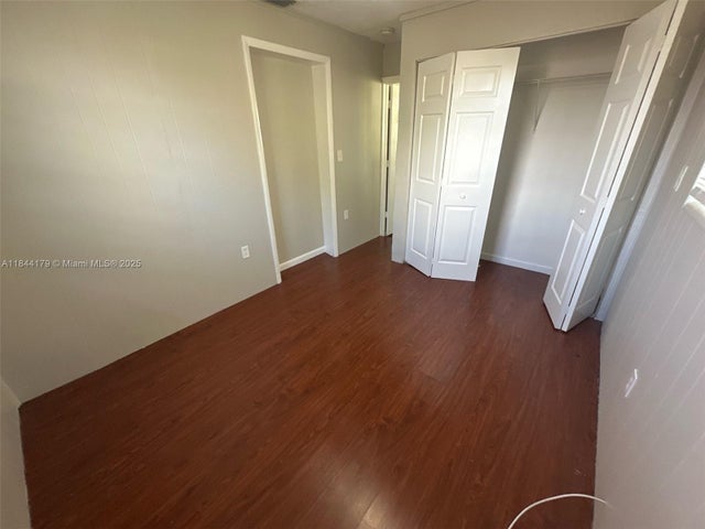 5 of 16 - 19001 Nw 19th Ave, Miami Gardens, FL