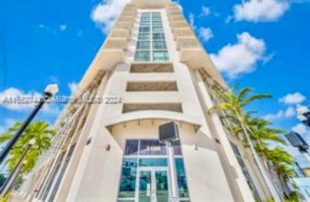 2 of 39 - 140 S Dixie Hwy 704, Hollywood, FL