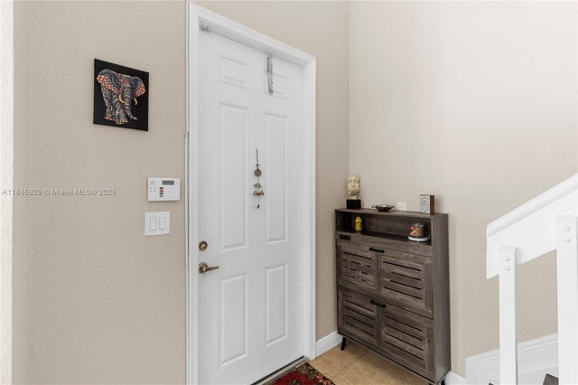 3 of 42 - 1112 Sw 146th Ter, Pembroke Pines, FL