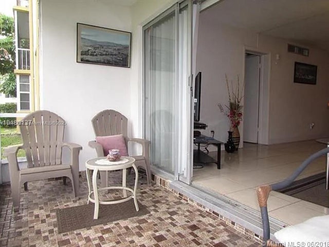 3 of 14 - 1530 Ne 191st St 145, Miami, FL