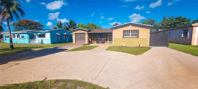 1 of 30 - 2649 Bahama Dr, Miramar, FL