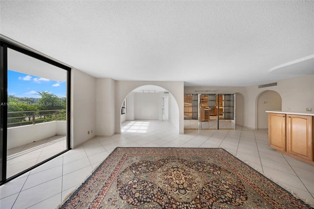 5 of 65 - 600 Three Islands Blvd 212, Hallandale Beach, FL