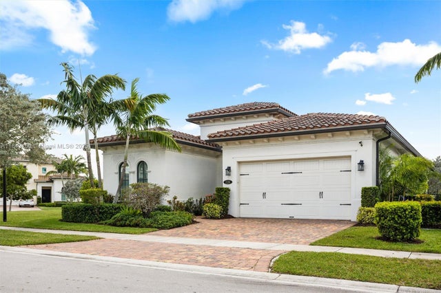2 of 45 - 1126 Sw 113th Way, Pembroke Pines, FL