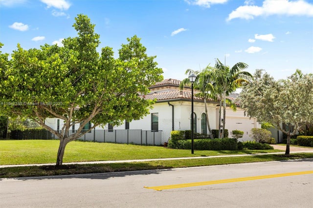 4 of 45 - 1126 Sw 113th Way, Pembroke Pines, FL