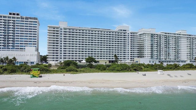 2 of 22 - 5555 Collins Ave 4w, Miami Beach, FL