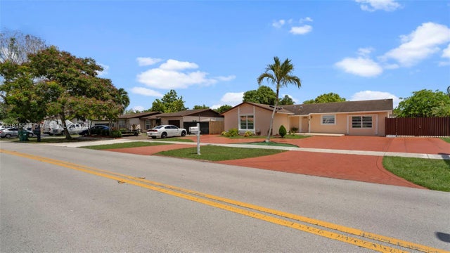 4 of 45 - 13330 Sw 79th St, Miami, FL