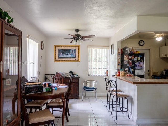 4 of 14 - 1565 Nw 127th St, North Miami, FL