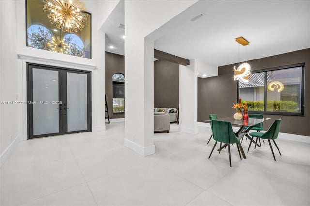 5 of 100 - 3844 W Hibiscus St, Weston, FL