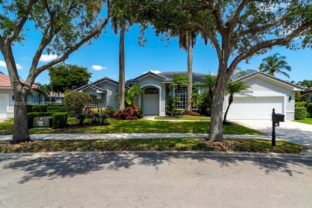 3 of 70 - 218 Egret Court, Weston, FL
