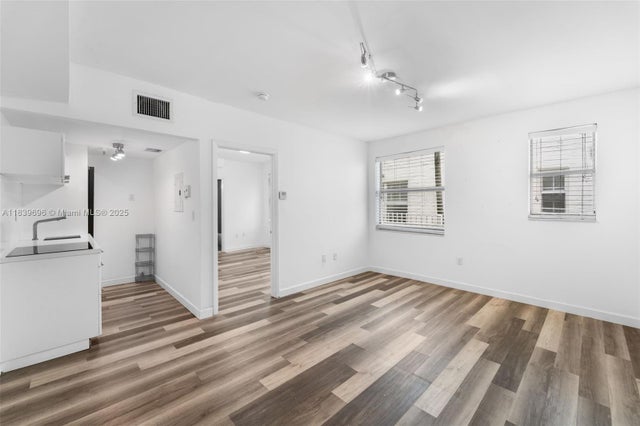 1 of 10 - 1550 Drexel Ave 103, Miami Beach, FL