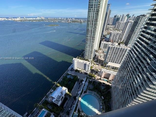 3 of 20 - 650 Ne 32nd St 4406, Miami, FL