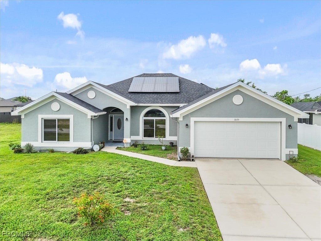 1605 Sw 28th St, CAPE CORAL
