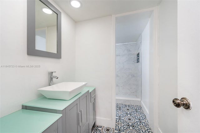 1 of 28 - 10400 Sw 108th Ave A409, Miami, FL