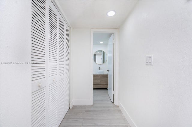 5 of 28 - 10400 Sw 108th Ave A409, Miami, FL