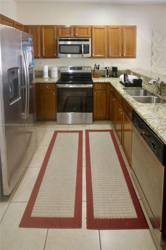 5 of 25 - 11564 Sw 151 Avenue, Miami, FL