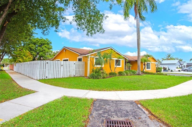 2 of 50 - 11040 Sw 140th Ave, Miami, FL
