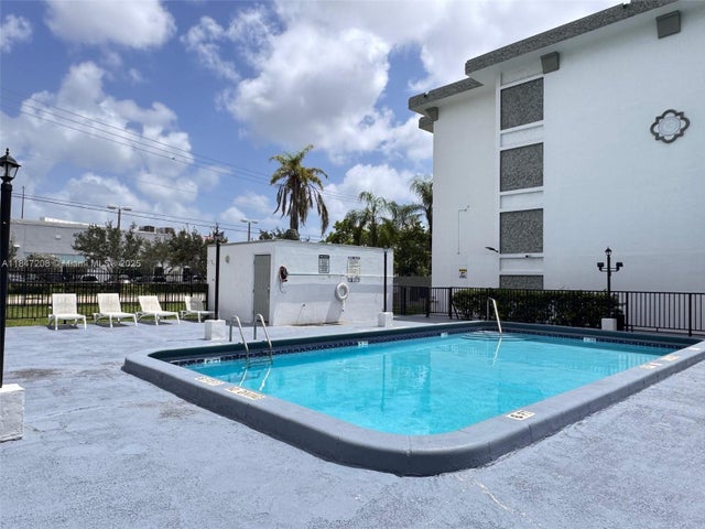 4 of 4 - 16450 Nw 2nd Ave 207, Miami, FL