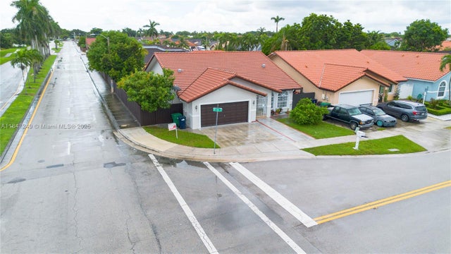 3 of 41 - 14200 Sw 51st St, Miami, FL