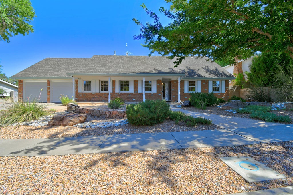 12321 Eastridge Drive Ne, Albuquerque