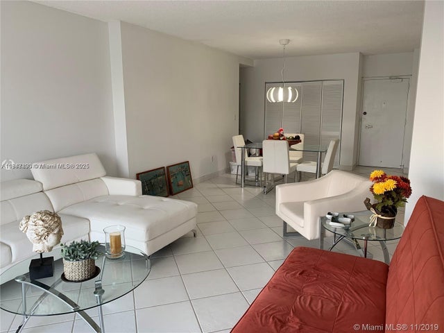 2 of 28 - 300 Bayview Dr 1901, Sunny Isles Beach, FL