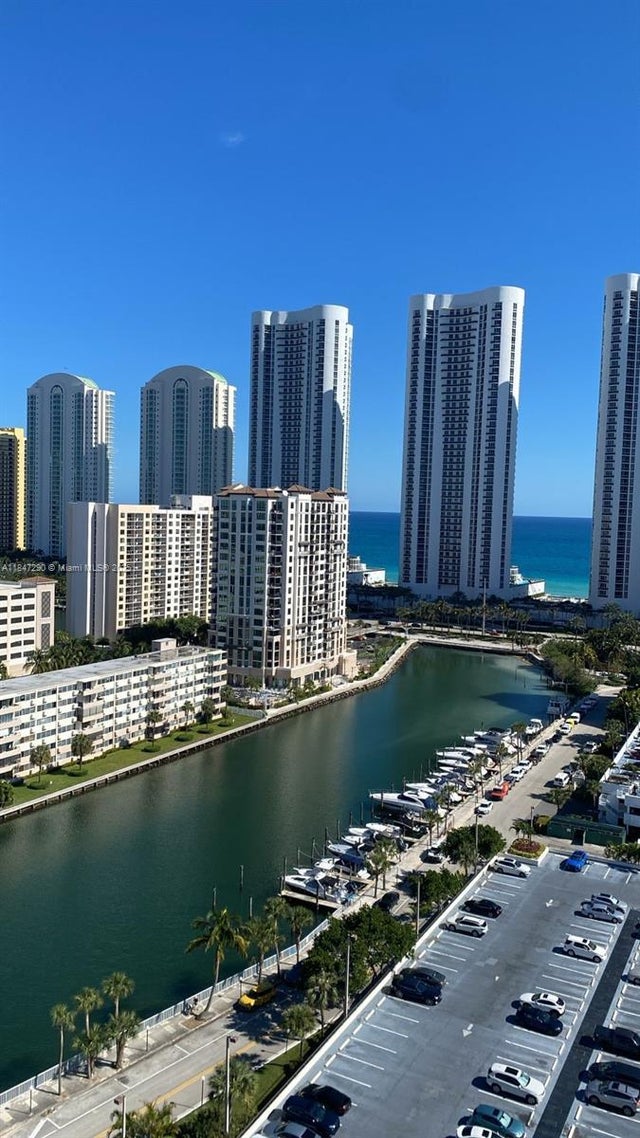 3 of 28 - 300 Bayview Dr 1901, Sunny Isles Beach, FL
