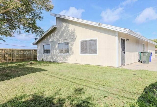 2 of 12 - 1230 Bernice Dr, , FL